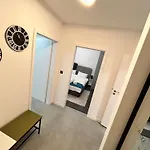 Diamond 아파트 *